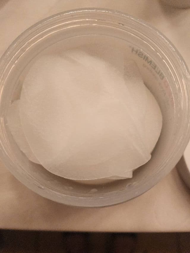 DR.G Red Blemish Clear Quick Soothing Pads review photo by Beckster