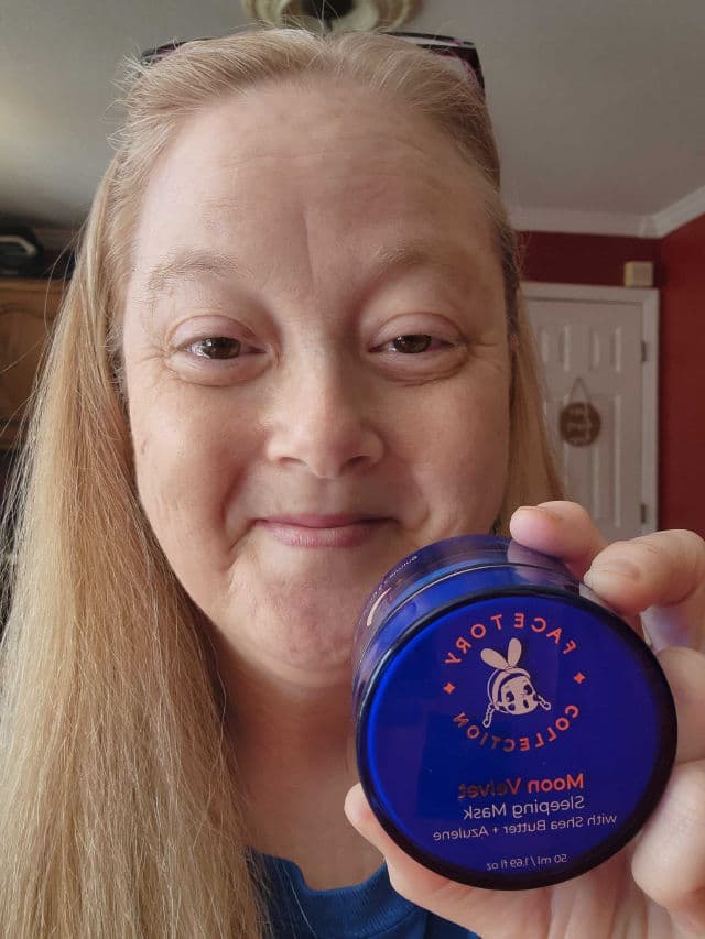 FaceTory Moon Velvet Sleeping Mask with Shea Butter and Azulene review photo by Beckster