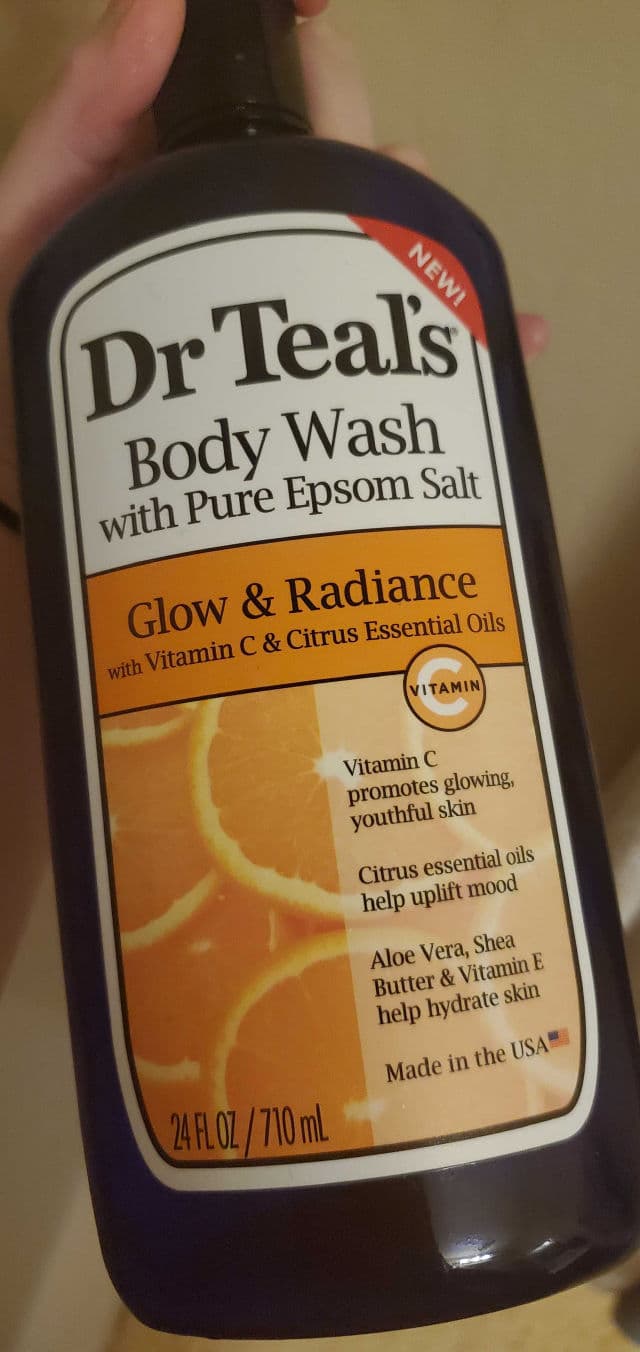 Dr Teal's Glow & Radiance Body Wash review photo by Jacqqq