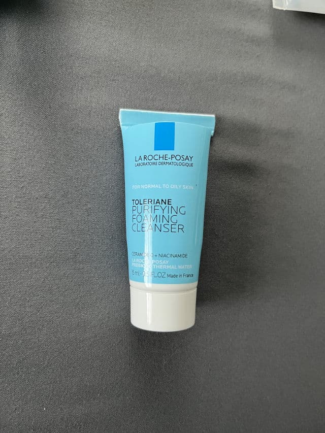 La Roche-Posay Toleriane Purifying Foaming Soap Free Cleanser review photo by Jaysbeautylife
