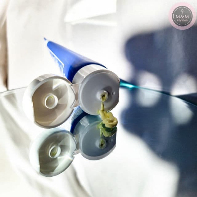 Paula's Choice Resist Skin Restoring Moisturizer SPF 50 review photo by mmreviews