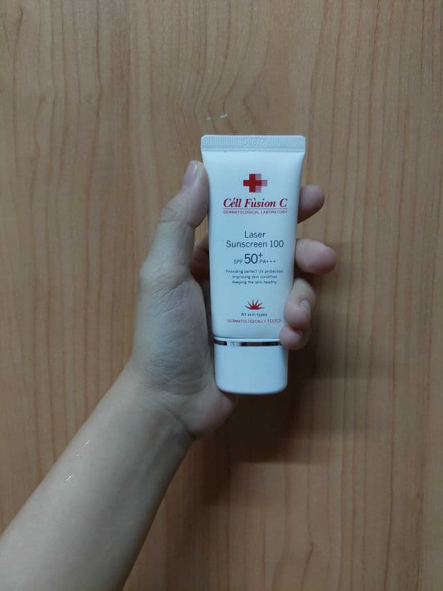 Cell Fusion C Laser Sunscreen 100 SPF50+/PA+++ review photo by sunmnus