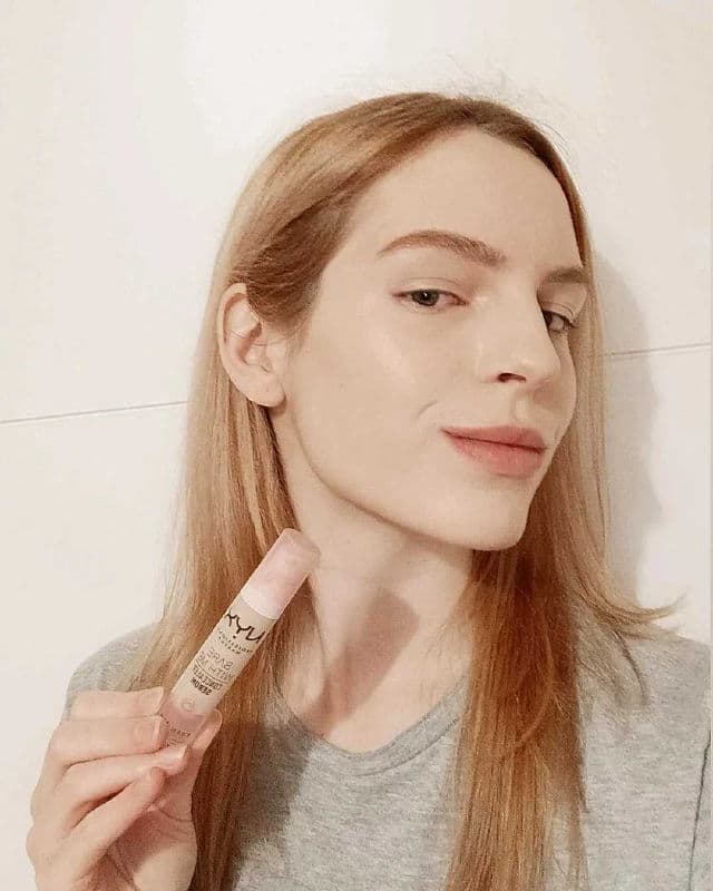 Nyx Cosmetics Bare With Me Concealer Serum review photo by Coquetteskin