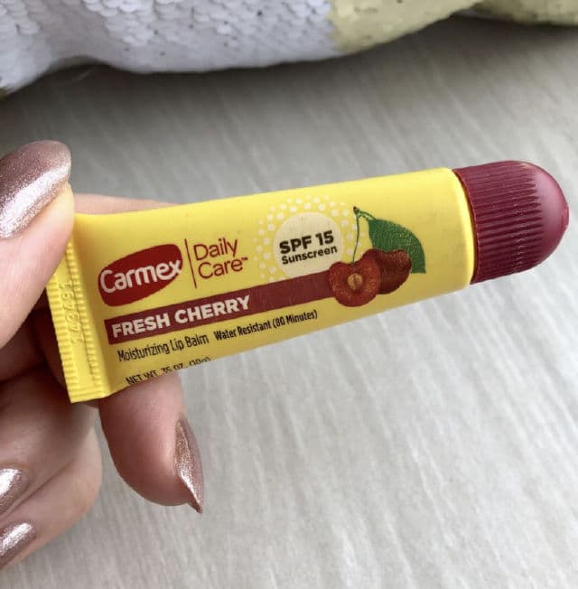 Carmex Moisturizing Lip Balm Tube, SPF 15 Cherry review photo by DashaKeligova
