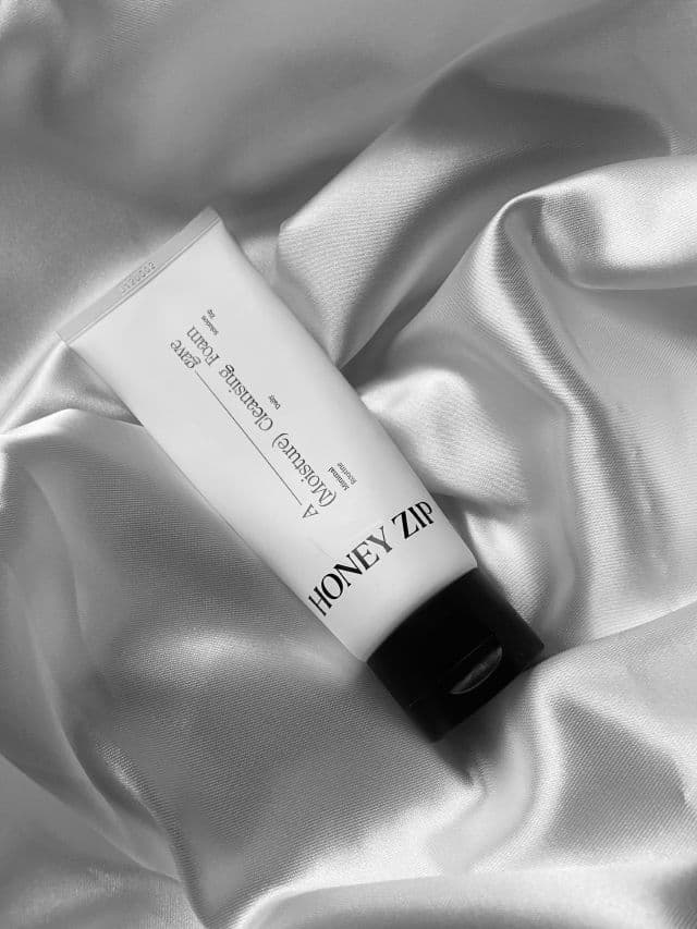 Honey Zip Agave Moisture Cleansing Foam review photo by rbyxsavi