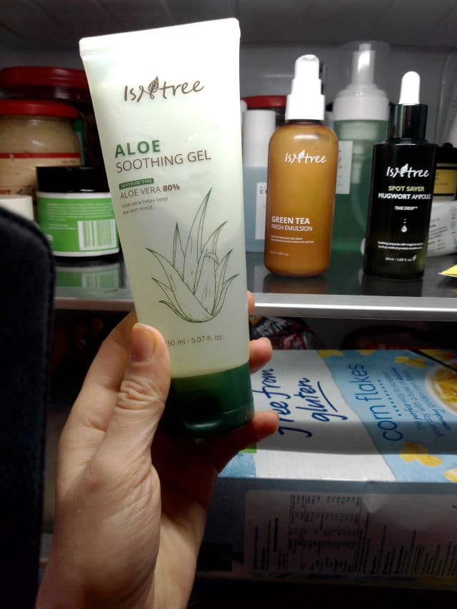 ISNTREE Aloe Soothing Gel Fresh Type review photo by Missha87