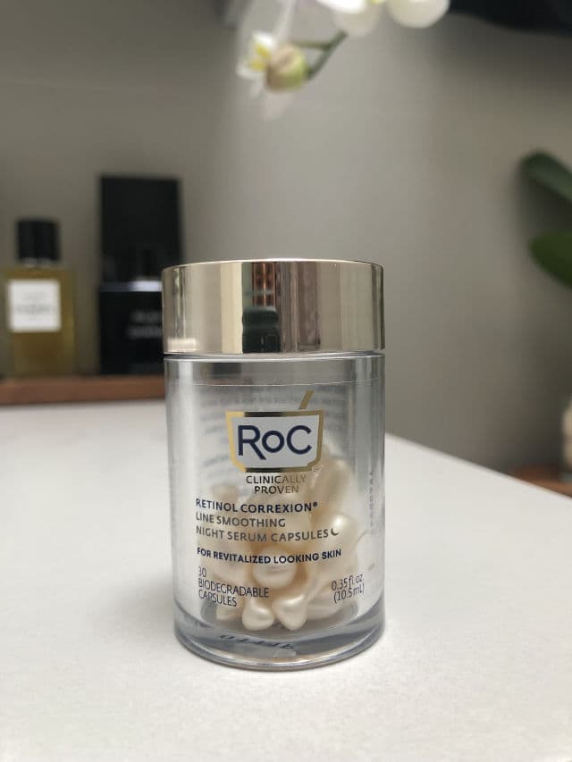 RoC Retinol Correxion Line Smoothing Night Serum Capsules review photo by jotantan2