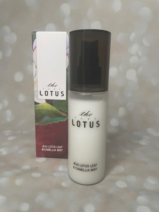 The Pure Lotus Jeju Lotus Leaf Essence review photo by BeautyByJennMarie