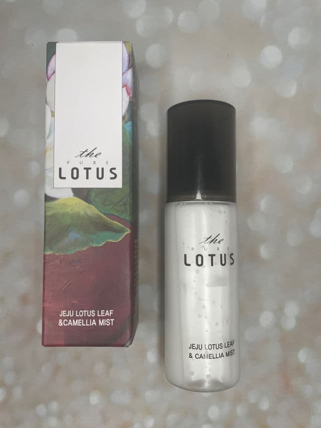 The Pure Lotus Jeju Lotus Leaf Essence review photo by BeautyByJennMarie