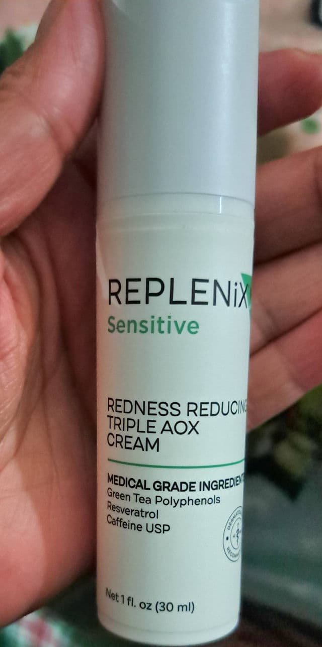 Replenix Redness Reducing Triple AOX Cream review photo by Vanessa6297
