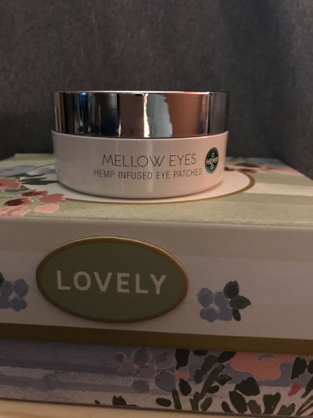 PÜR Mellow Eyes Hemp Infused Eye Patches review photo by LittleOtter