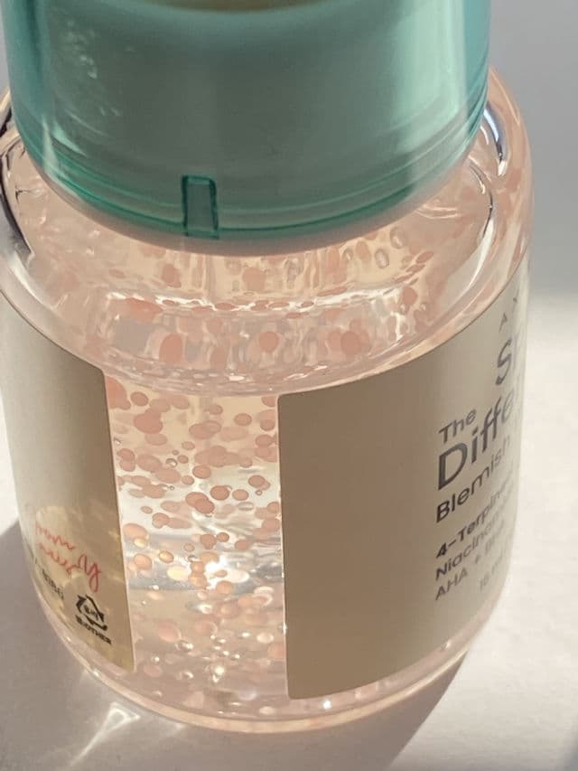 AXIS-Y Spot the Difference Blemish Treatment review photo by skinmare
