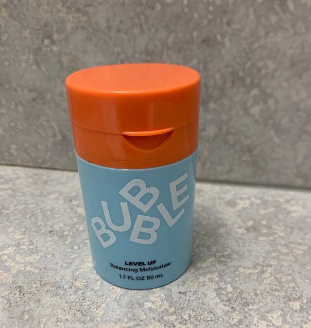 Bubble Level Up Balancing Moisturizer review photo by Nickelo1980