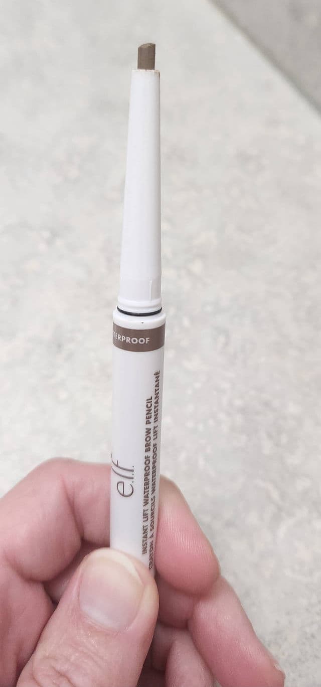 ELF Instant Lift Brow Pencil review photo by Nickelo1980