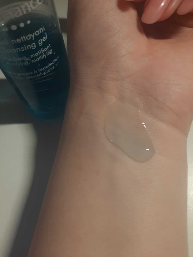 Avene Cleanance Soapless Gel Cleanser (Oily, Blemish-Prone Sensitive Skin) - Old Version review photo by ifeelpink