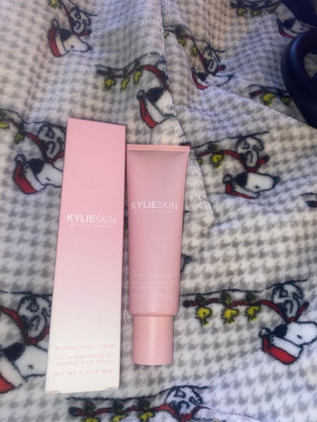 KYLIE SKIN Walnut Face Scrub review photo by turtlelover288