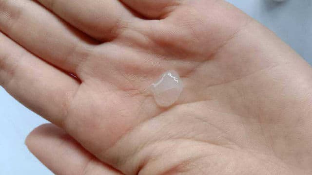 Neutrogena Extra Gentle Cleanser review photo by Oktaviyanti