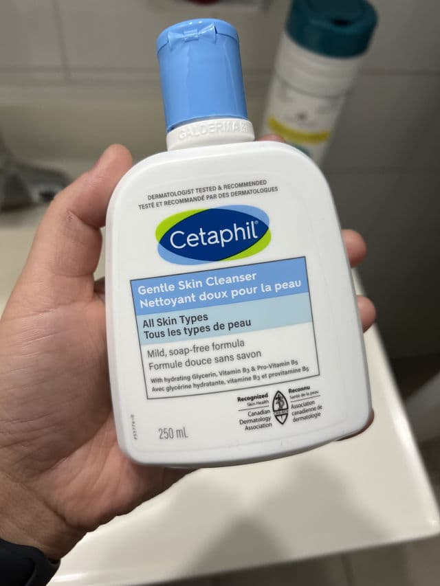Cetaphil Fragrance Free Daily Facial Cleanser  review photo by PickySaloni