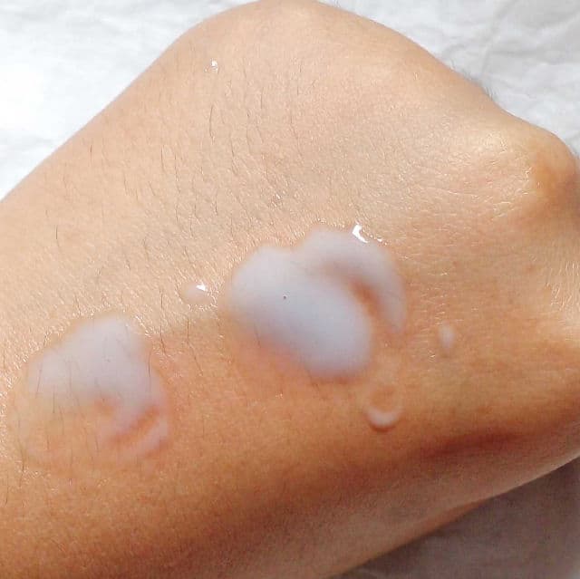 Base Daily Radiance & Multi Protection Serum review photo by Kinodake