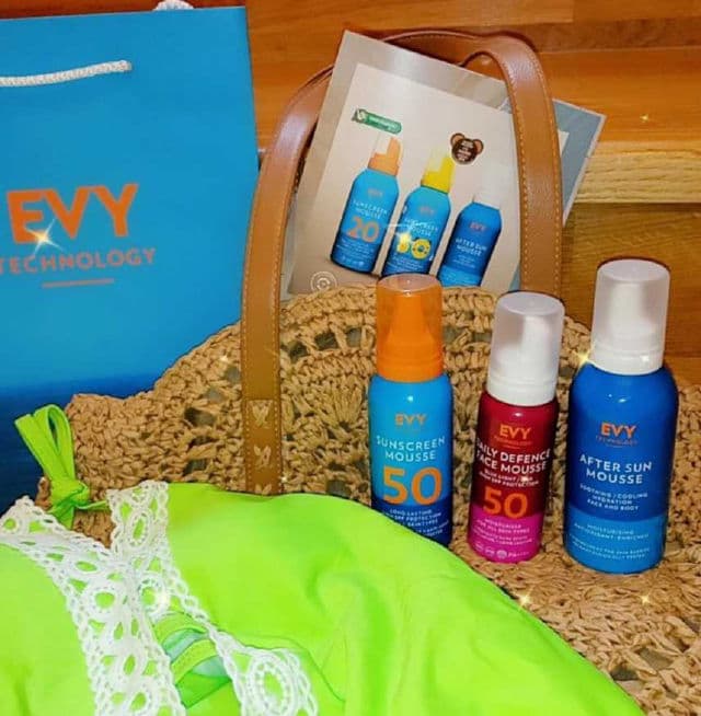 Evy Technology Sunscreen Mousse SPF 50 review photo by Webmiscompritas