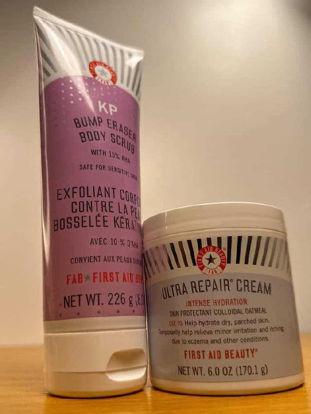 First Aid Beauty KP Bump Eraser Body Scrub review photo by thehempresshesed