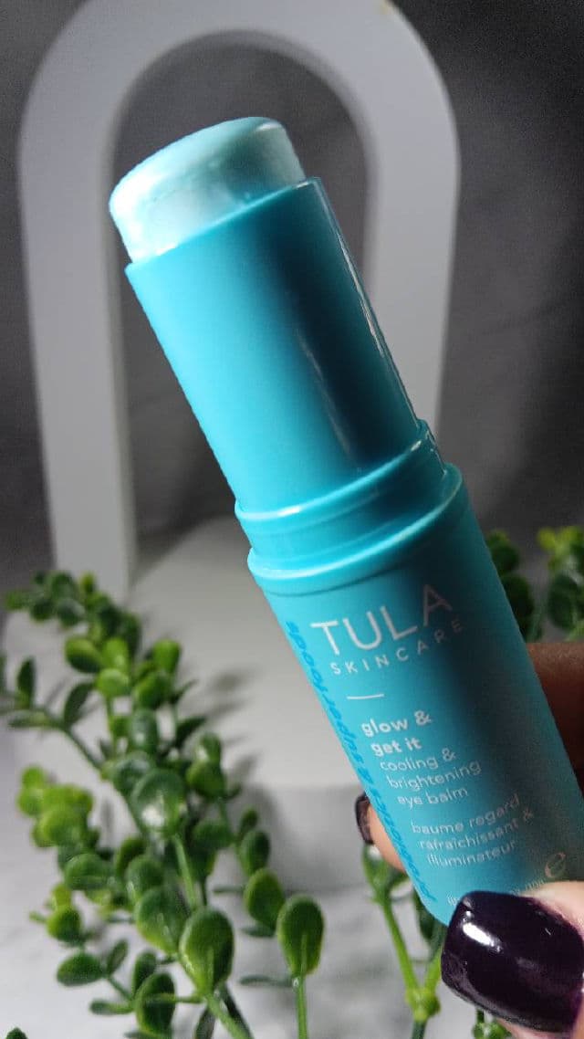 TULA Skincare Glow & Get It Cooling & Brightening Eye Balm review photo by lamamaishere