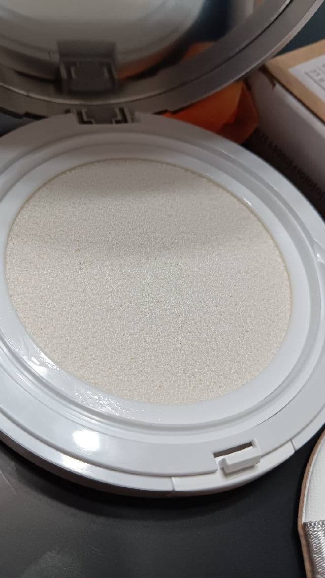 Mary&May Vegan Niacinamide Panthenol Sun Cushion SPF50+ PA++++ review photo by lamamaishere