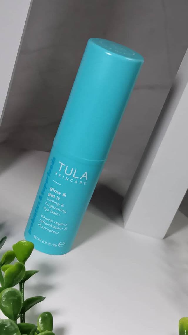 TULA Skincare Glow & Get It Cooling & Brightening Eye Balm review photo by lamamaishere