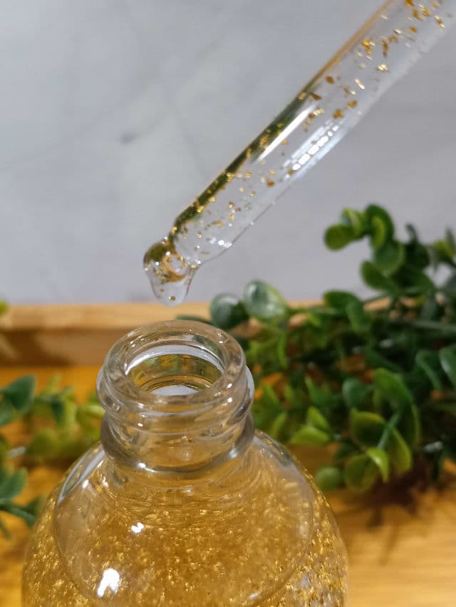 SpaLife 24K Gold Collagen Infused Anti-Aging Serum review photo by lamamaishere