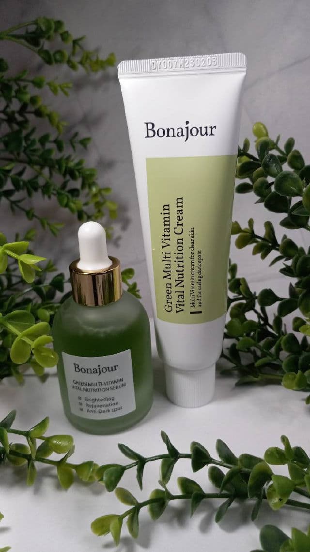 Bonajour Green Multi-Vitamin Vital Nutrition Serum review photo by lamamaishere