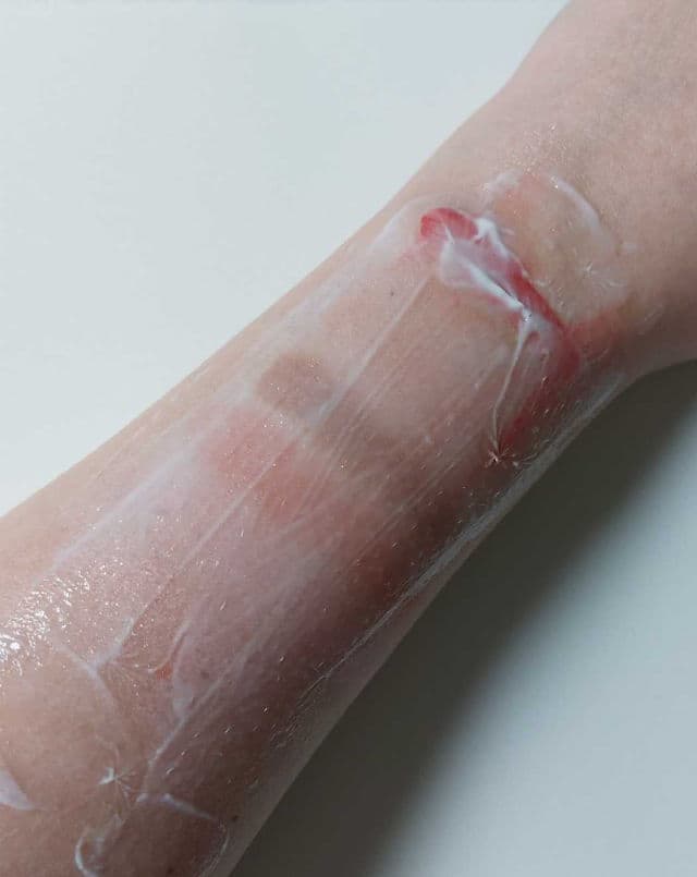 Troiareuke PIT Cleansing Milk review photo by beautychocchoclatte