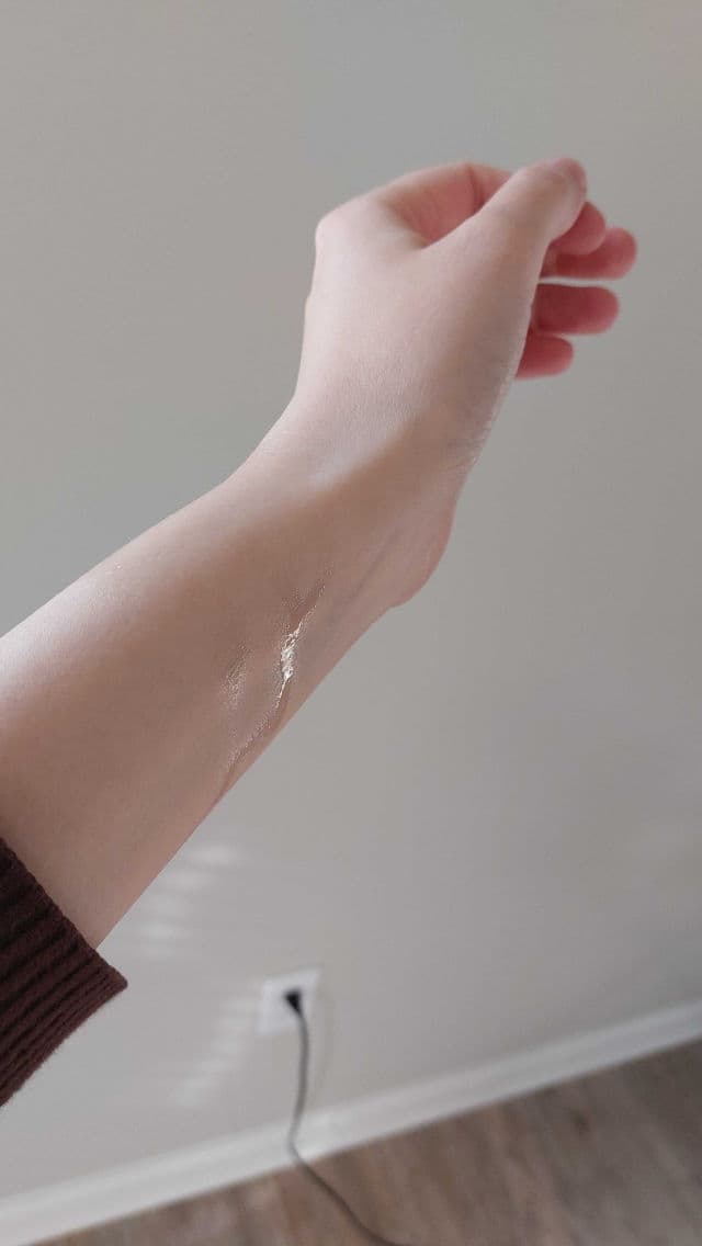 Meebak Cica Toner review photo by beautychocchoclatte
