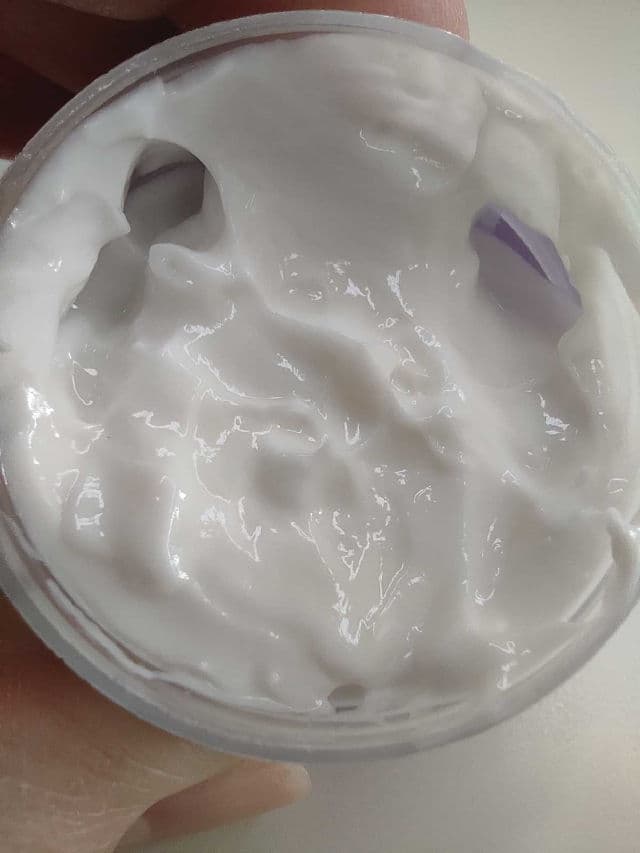 Prai Ageless Throat & Decolletage Creme review photo by Shellprocter