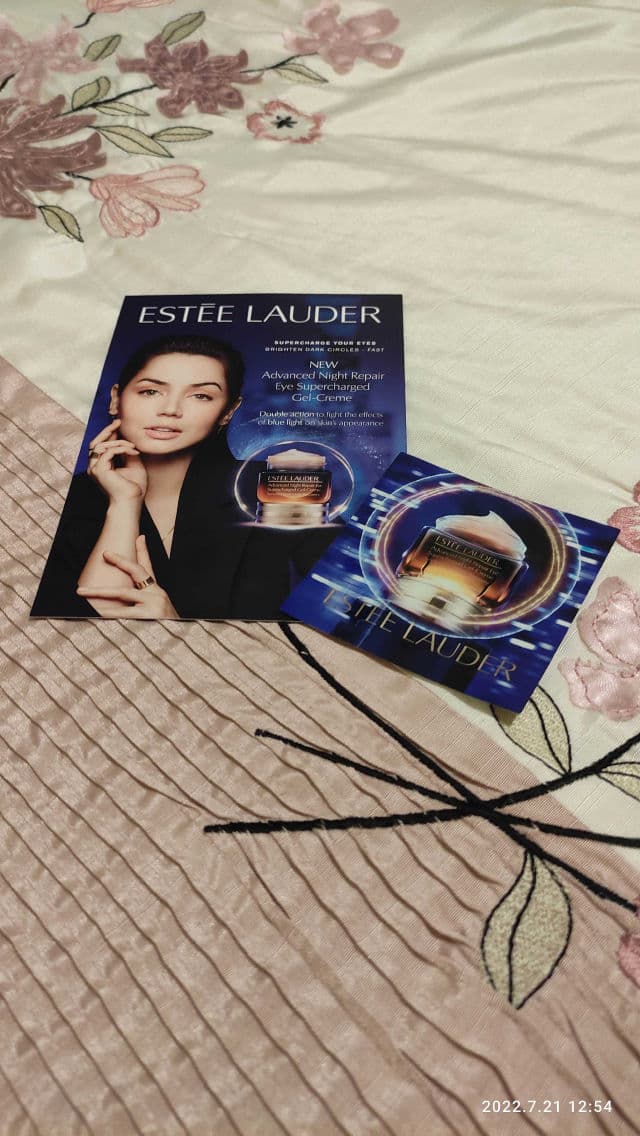 Estee Lauder Advanced Night Repair Eye Supercharged Gel-Creme Synchronized Multi-Recovery review photo by Shellprocter
