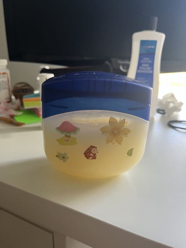 Vaseline Healing Jelly Original review photo by mrcrabs