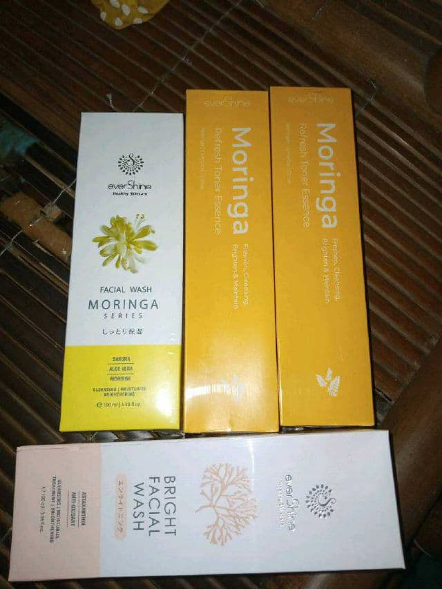 everShine Moringa Facial Wash review photo by SamiraHasanah