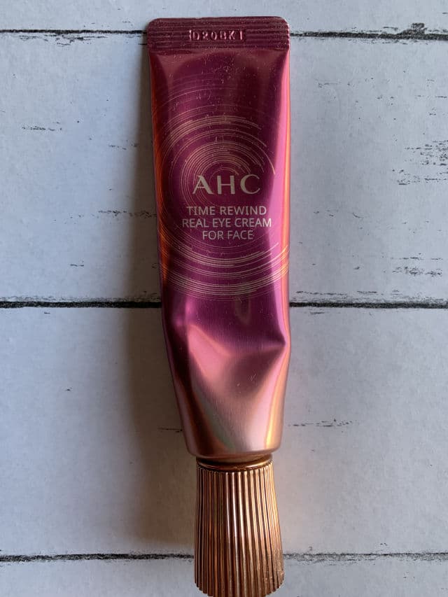 AHC Royal Saponin Real Eye Cream For Face  review photo by mimaquillajedediario