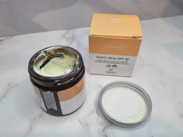facetheory Amil-C Whip M5 SPF 20 review photo by ejabeauty