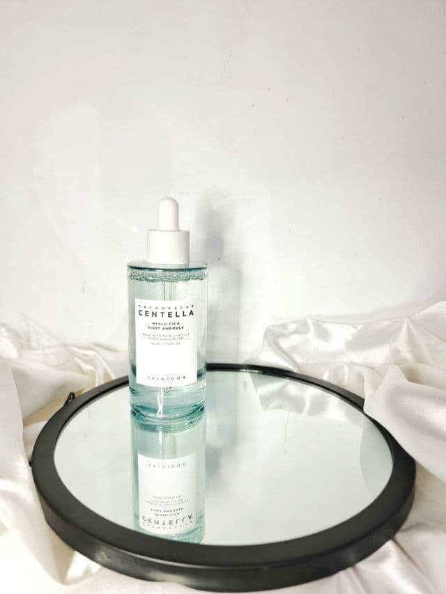 SKIN1004 Madagascar Centella Hyalu-Cica First Ampoule review photo by Dearjobelle