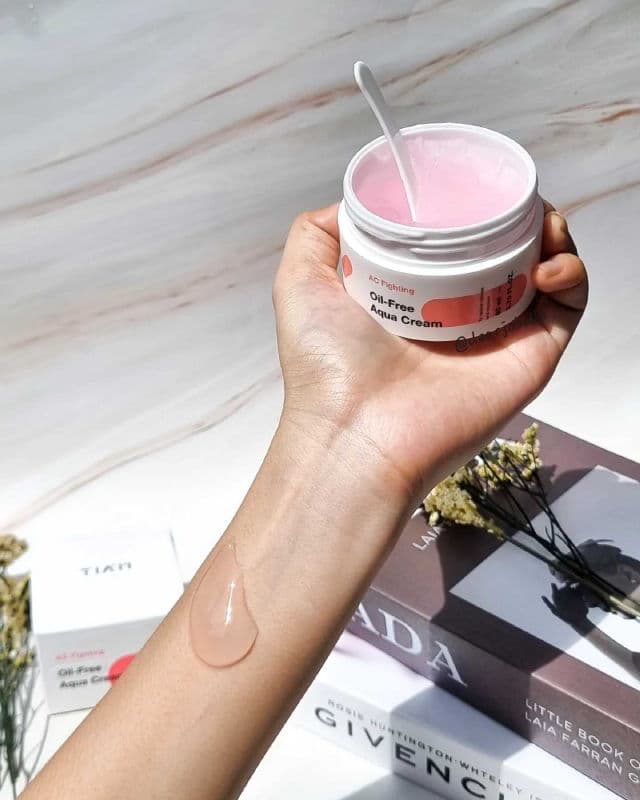 TIAM AC Fighting Oil-Free Aqua Cream review photo by Dearjobelle