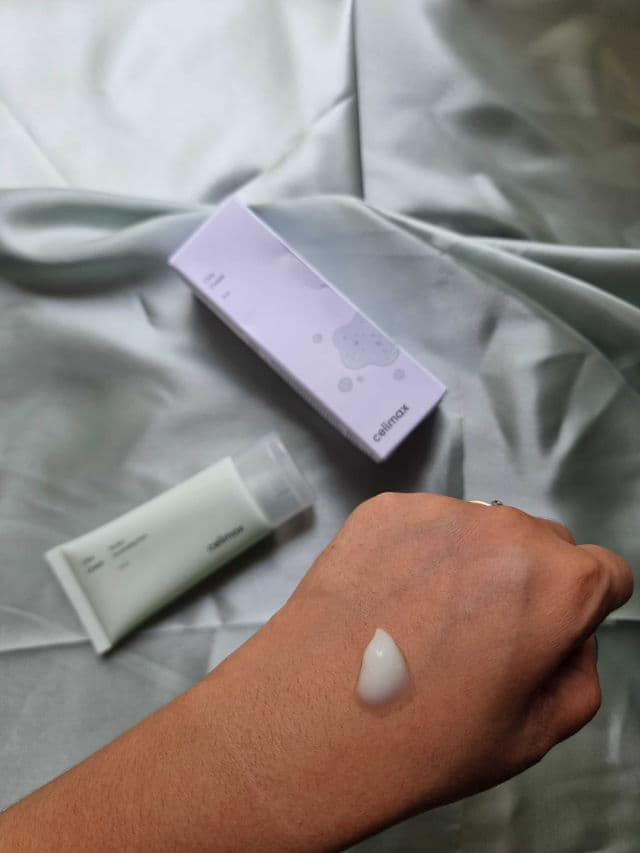 CELIMAX The Real Cica Soothing Cream  review photo by ellemnop