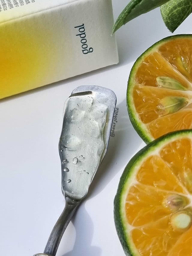 GOODAL Green Tangerine Vita C Dark Spot Care Serum review photo by Dearjobelle