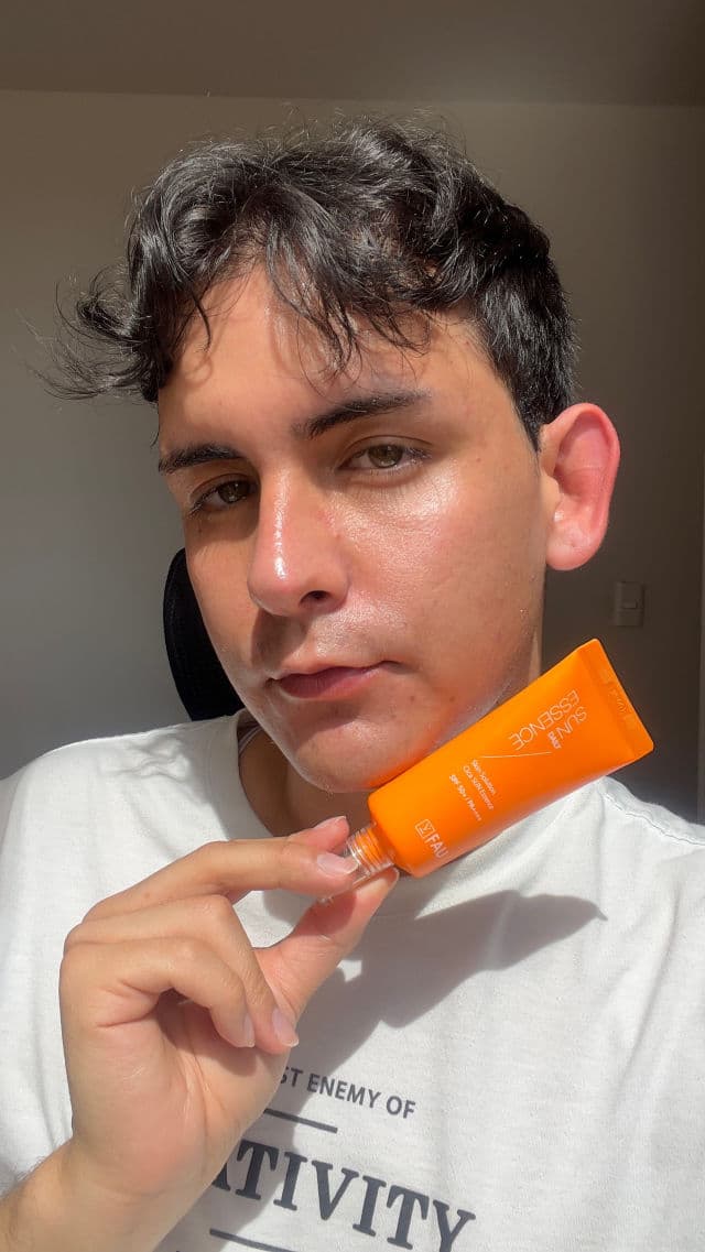 FAU Cosmetics Skin Solution Sun Essence SPF 50 ++++  review photo by itswaapo