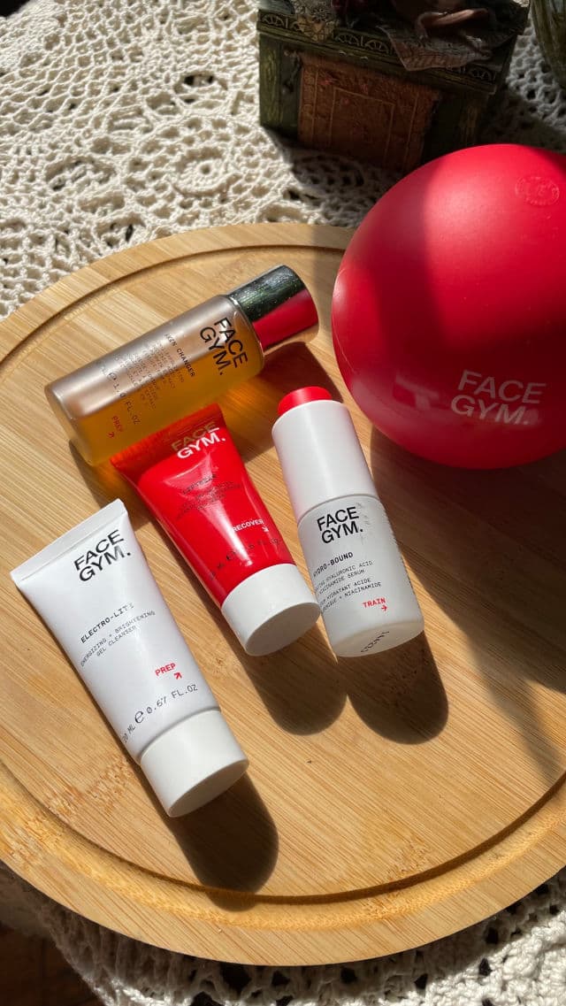 Face Gym Hydro-Bound Hyaluronic Acid + Niacinamide Serum review photo by Beboskyz