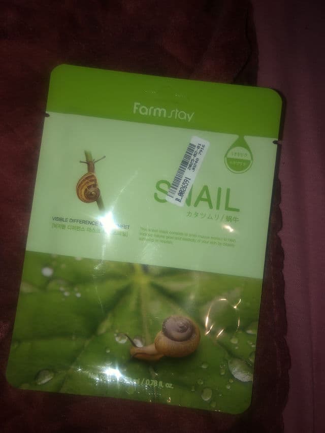 Farmstay Visible Difference Mask Sheet - Snail review photo by Emelinetls