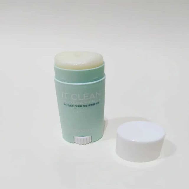 G9 SKIN It Clean Oil Cleansing Stick review photo by peachperfectskin