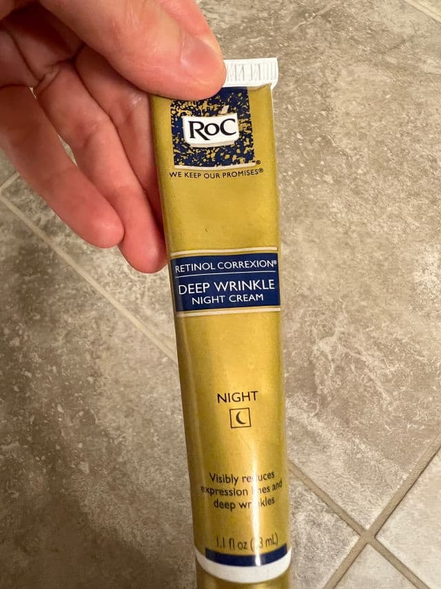 RoC Retinol Correxion Anti-Aging Sensitive Skin Night Cream review photo by blueiz
