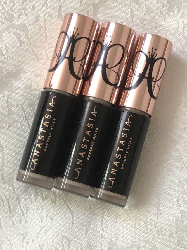 Anastasia Beverly Hills Magic Touch Concealer review photo by Lingua