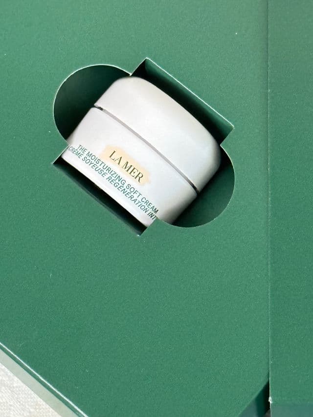La Mer The Moisturizing Soft Cream review photo by Lingua