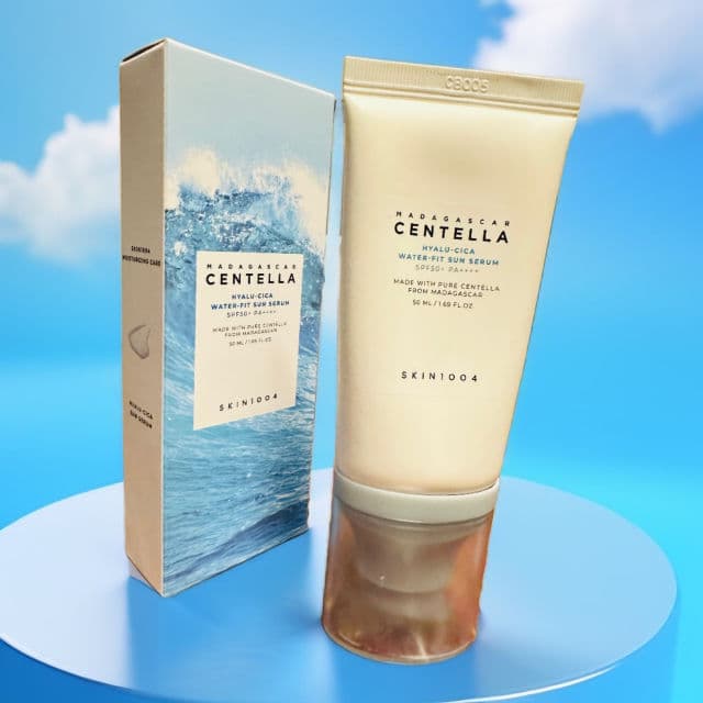 SKIN1004 Madagascar Centella Hyalu-Cica Water-Fit Sun Serum SPF50+ PA++++ review photo by Lingua
